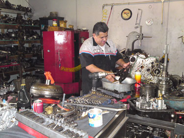 Art'z Transmission Specialist